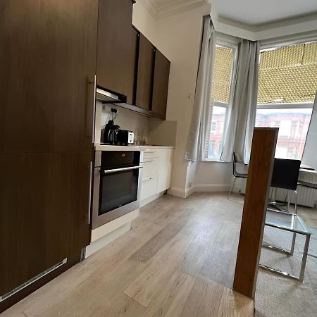 Nice Studio Shepherd'S Bush London Near Everything Εξωτερικό φωτογραφία